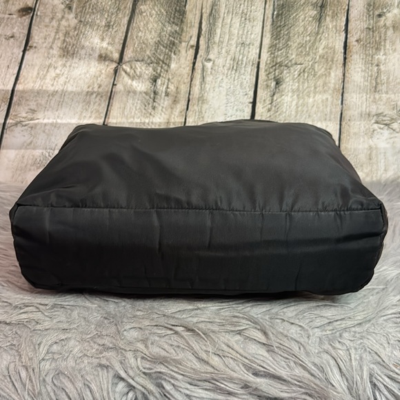 PRADA - Shoulder Bag - Picture 3 of 11